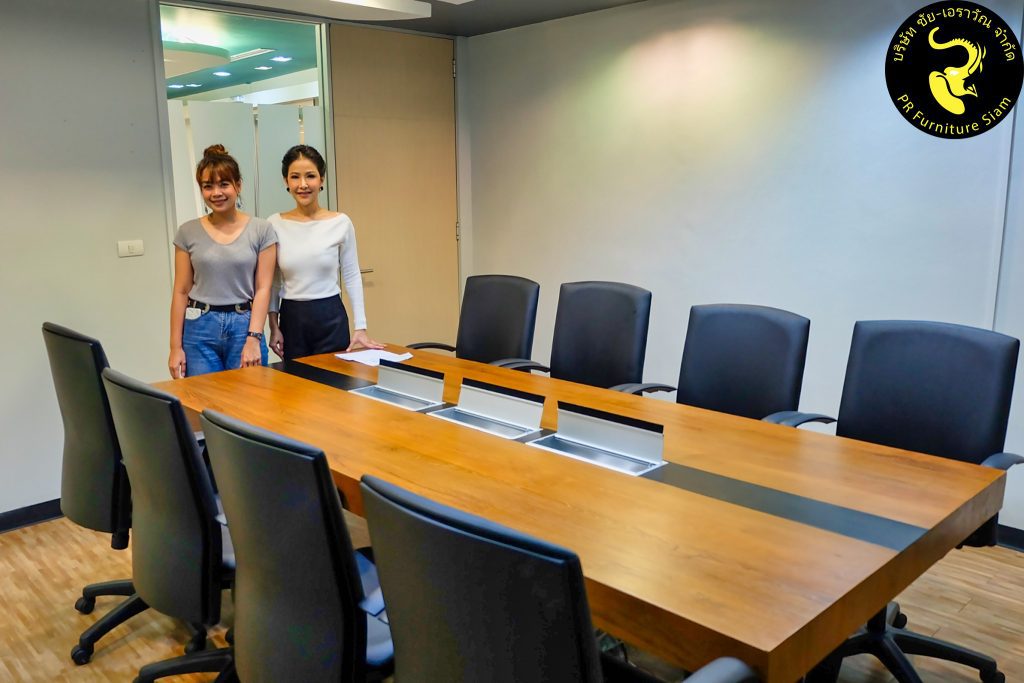 รีวิวลูกค้า โต๊ะประชุมไม้สักตัวยาว