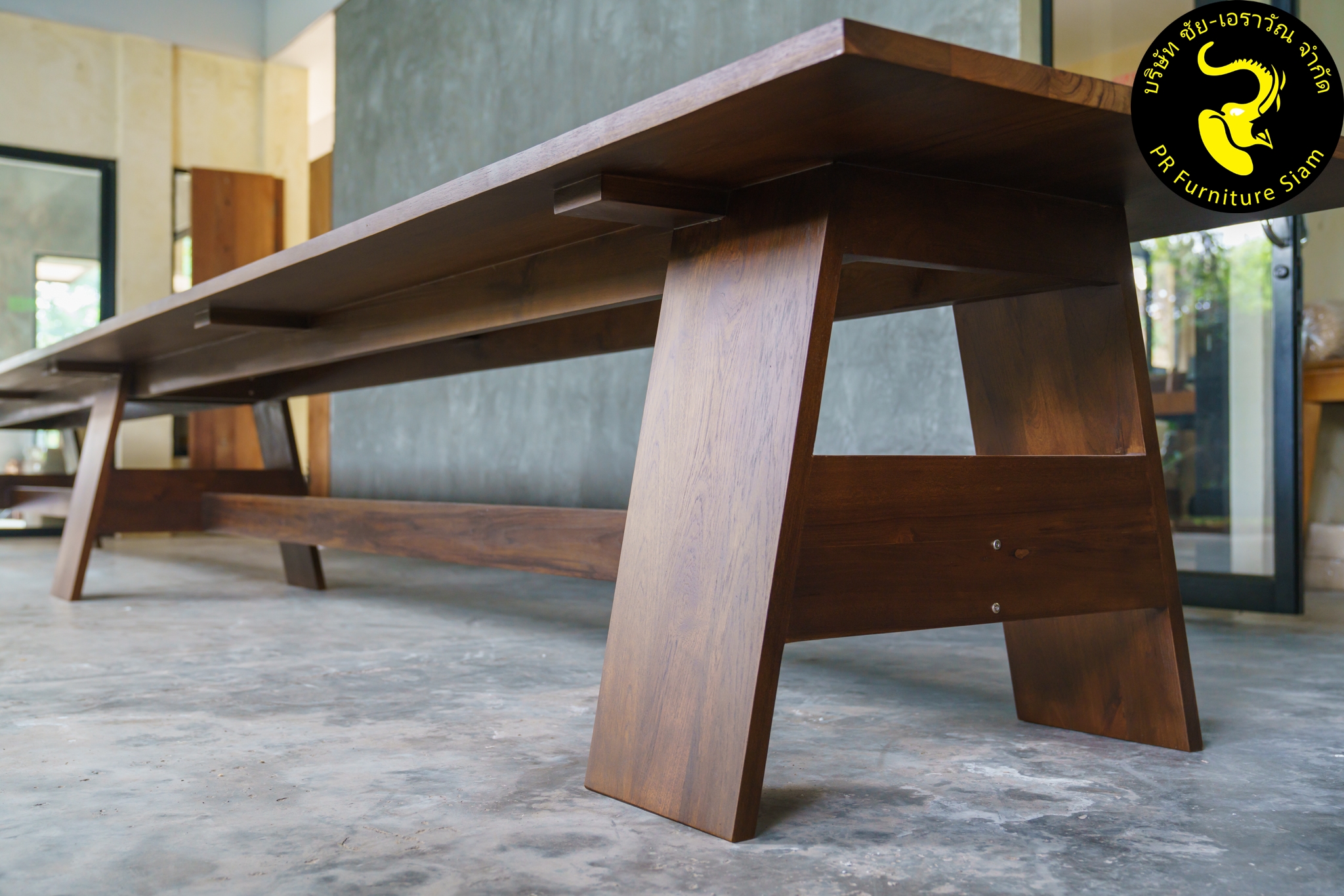 โต๊ะไม้สักขนาดใหญ่ทำจากไม้สักเก่าแท้คุณภาพสูง